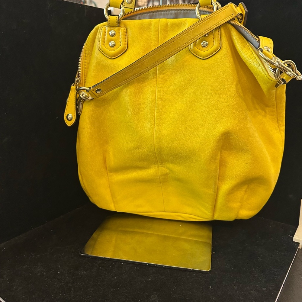Coach 2013 Bright Yellow Leather Tote with Charm Detail. Gorgeous color - Picture 8 of 12